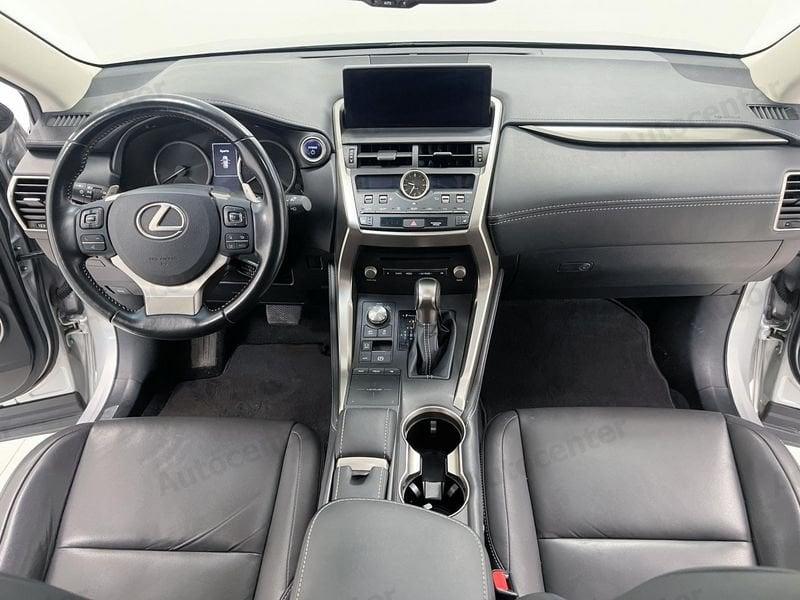 Lexus NX 300h 2.5 Executive 4wd cvt