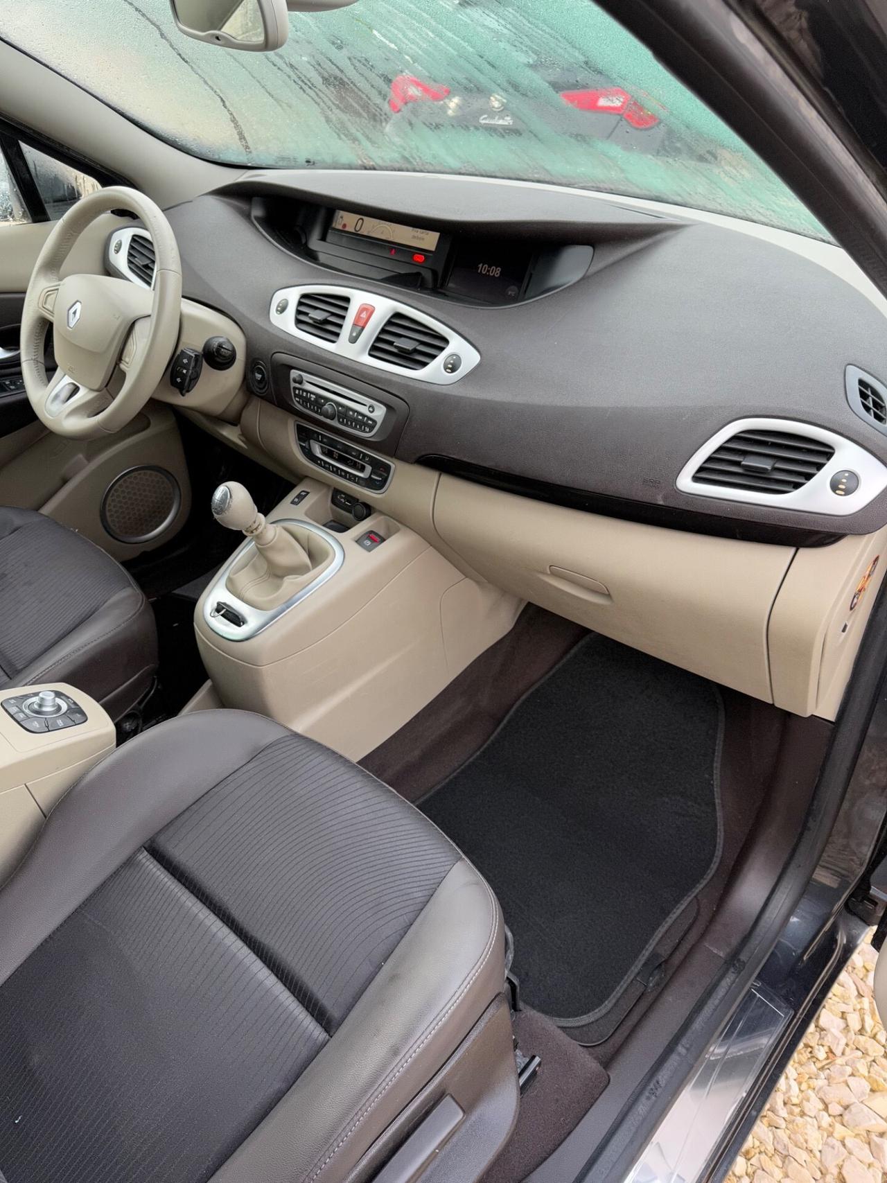 Renault Scenic 1.5 dCi 110CV promo weekend
