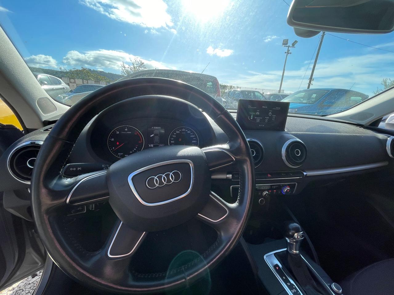 Audi A3 1.6 TDI clean diesel S tronic Ambition