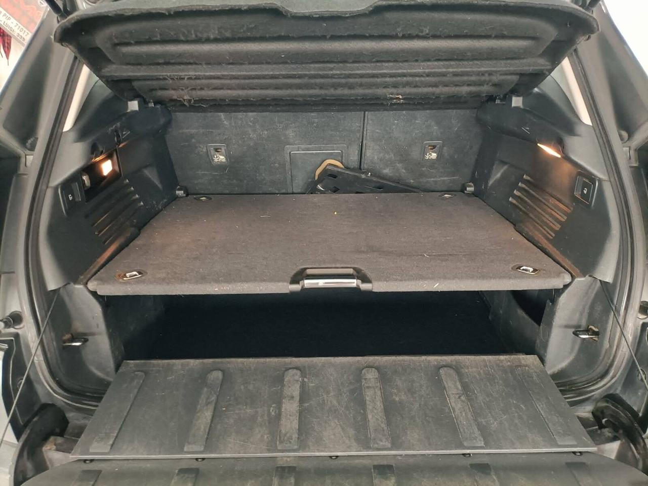 Peugeot 3008 1.6 HDi 112CV Premium 04/2011