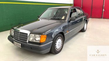 Mercedes-Benz Serie 200-320 200 E