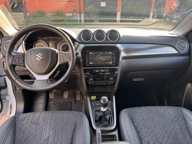 SUZUKI Vitara 1.4 Hybrid Top