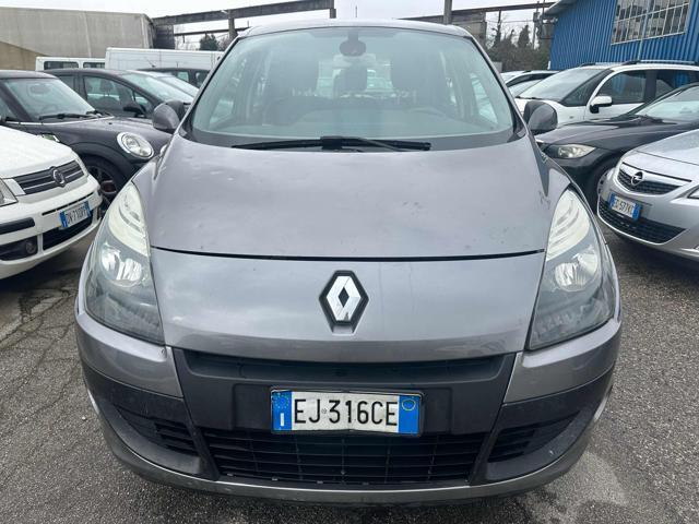 RENAULT Scenic neopatentati Bellissima X-Mod 1.5 dCi 110CV Luxe