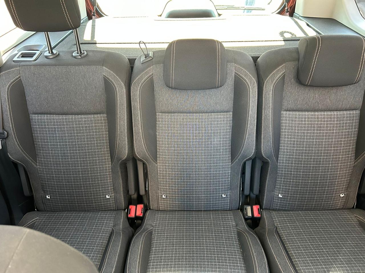 Peugeot Rifter BlueHDi 130 S&S EAT8 GT Line Standard