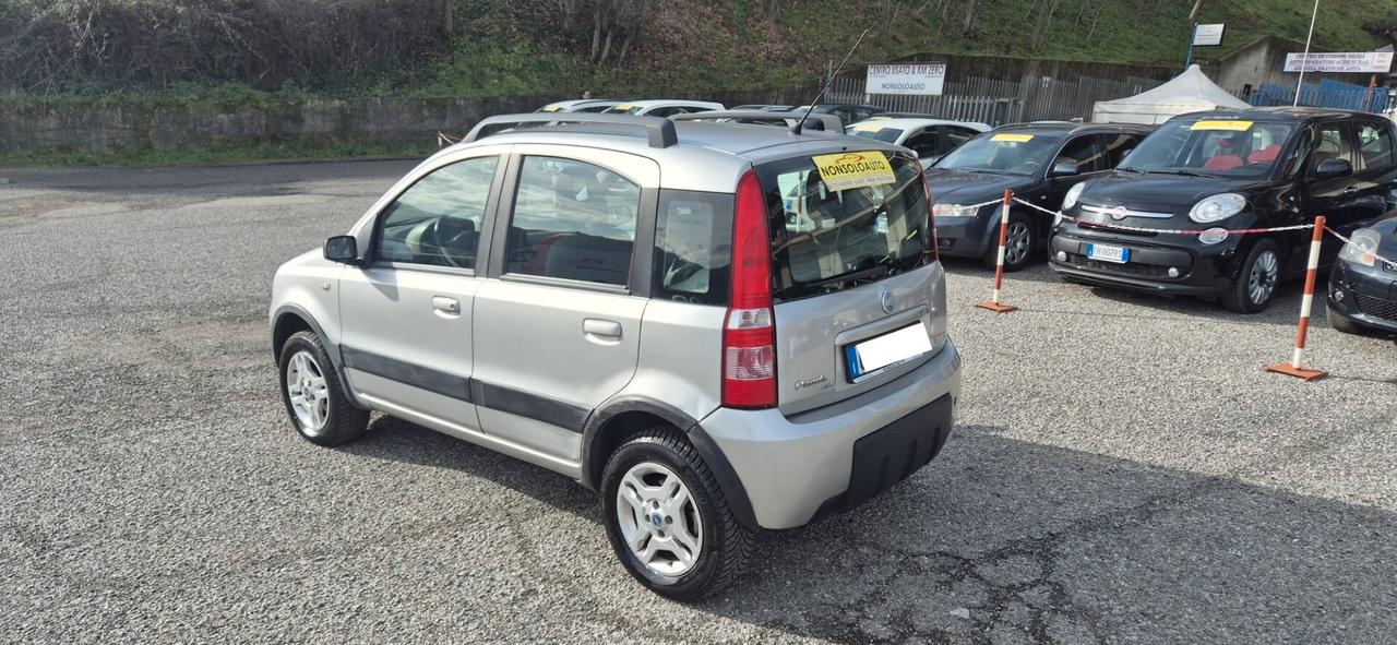 Fiat Panda 1.2 4x4 Climbing - € 3.499