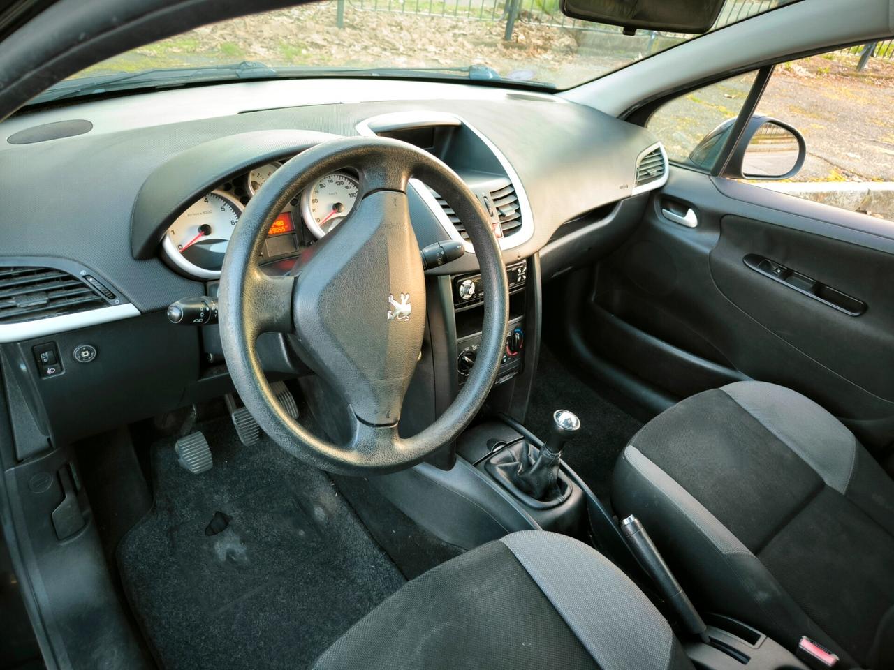 Peugeot 207 1.4 8V 75CV 5p. Energie Sport ECO GPL