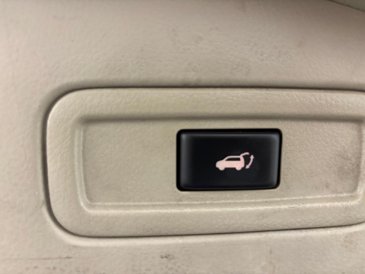 Nissan Murano 2.5 dCi 4x4 FULL OPTIONAL solo commercianti/ operatori del settore