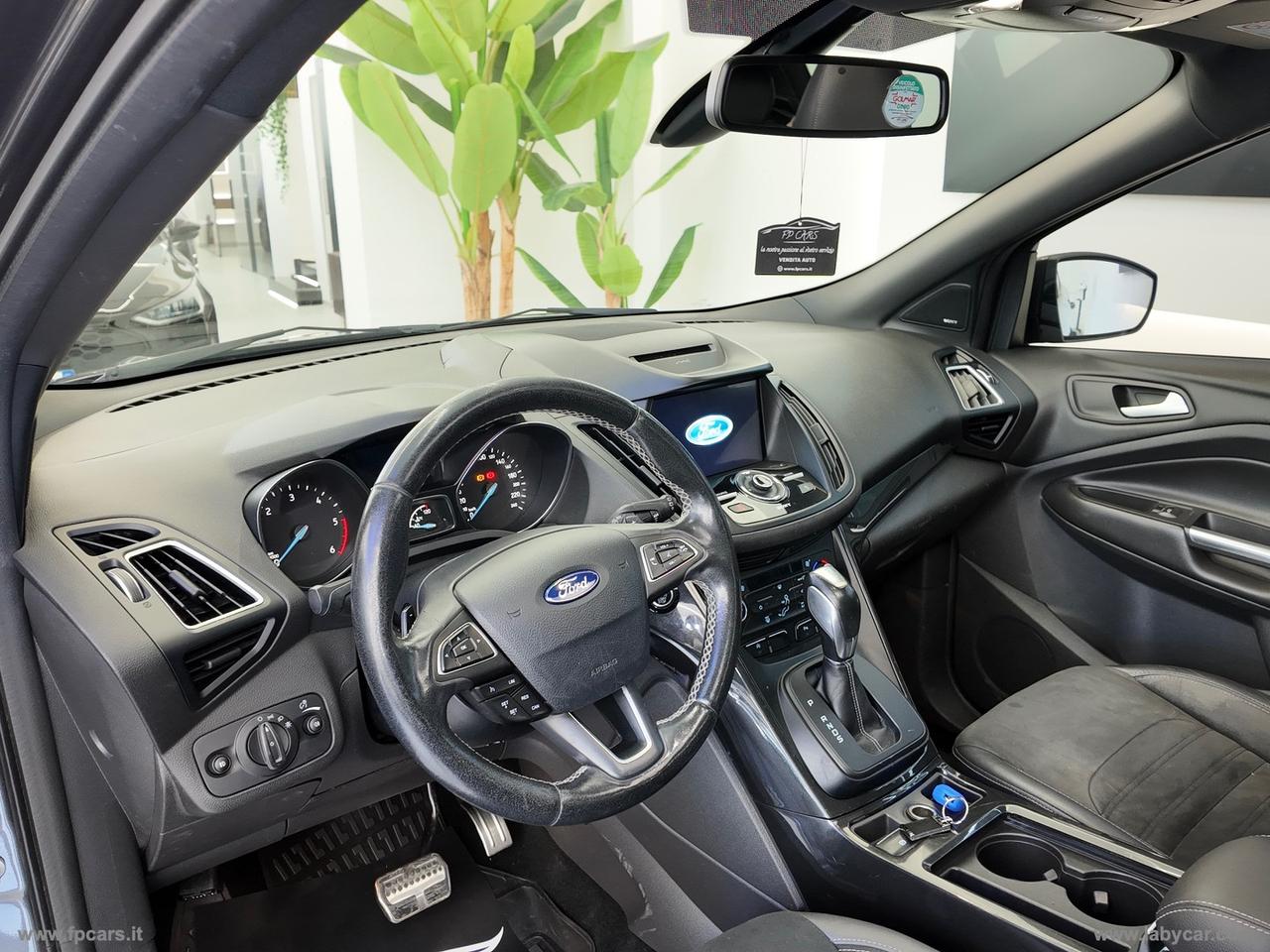 FORD Kuga 2.0 TDCI 150CV S&S 4WD Pow. ST-Line TETTO APRI.