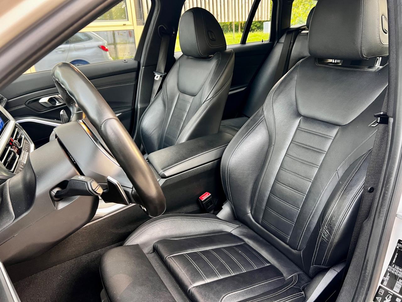 Bmw 330 330d xDrive Touring Msport