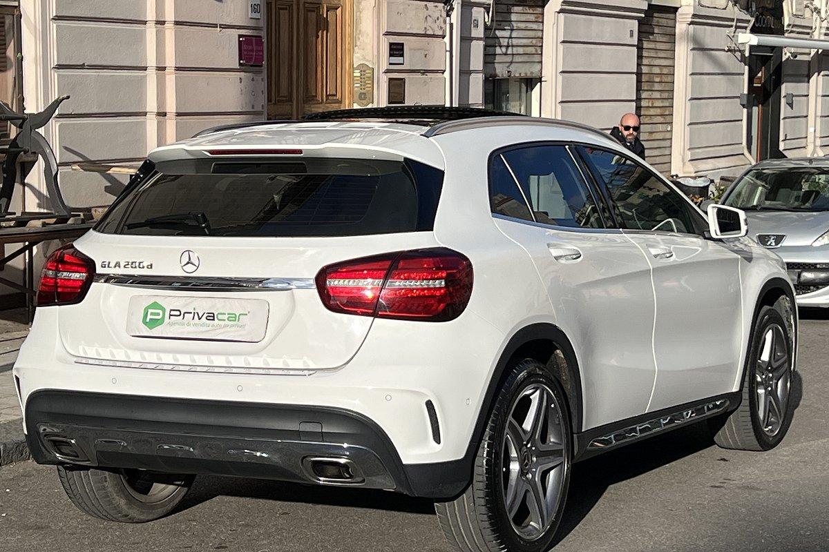 MERCEDES GLA 200 d Automatic Premium