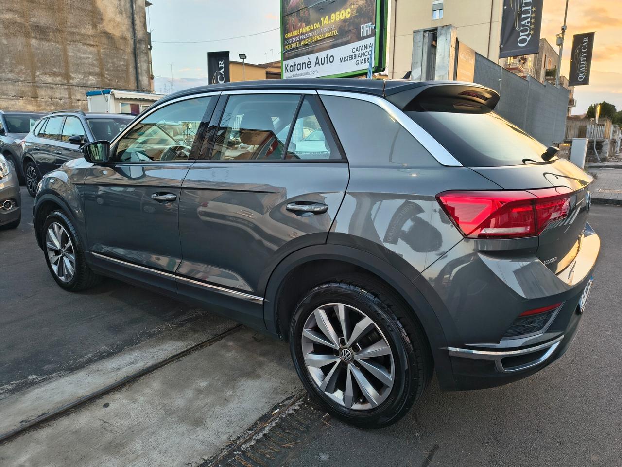 VOLKSWAGEN T-ROC 1.0 BENZINA 110.000 KM ANNO 2018