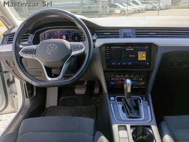 VOLKSWAGEN Passat Variant Passat Variant 2.0 tdi Executive 200cv dsg - GH430