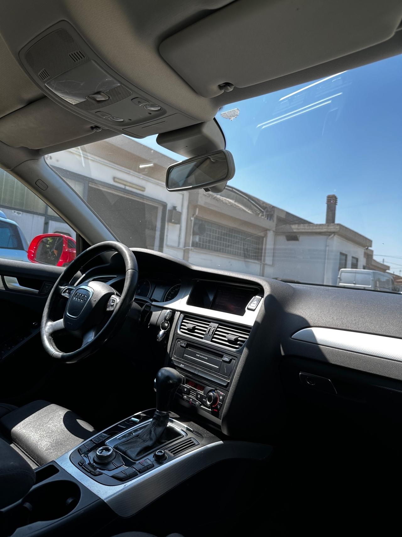 Audi A4 Avant 3.0 V6 TDI F.AP. qu. S tr. Amb.