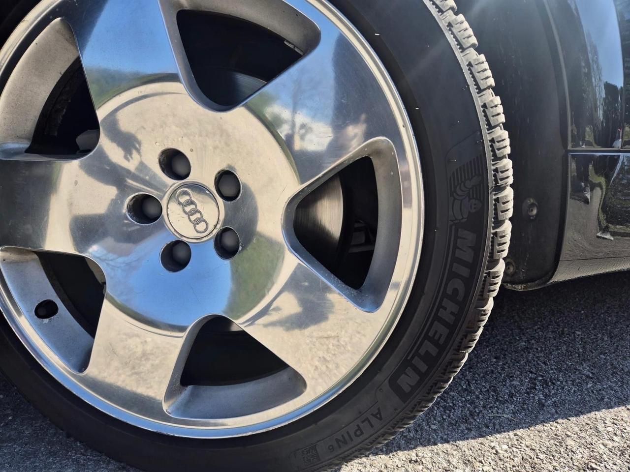 Audi TT Roadster 1.8 T 20V 179 CV cat