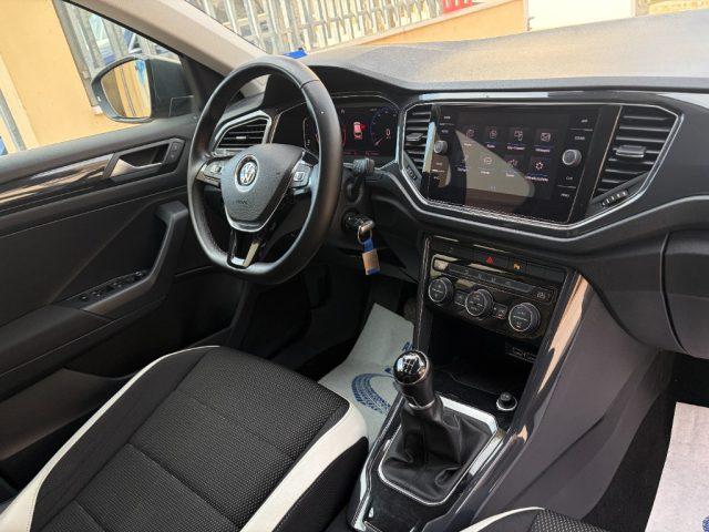 VOLKSWAGEN T-Roc 1.6 TDI Advanced *Coockpit*LED*