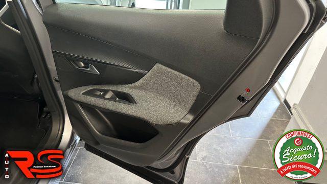 PEUGEOT 3008 BlueHDi 130 S&S EAT8 Crossway