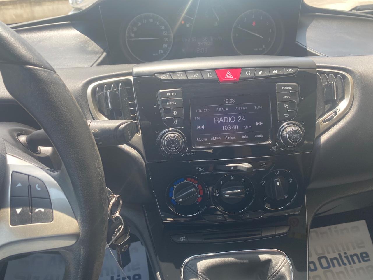 Lancia Ypsilon 1.2 69 CV 5 porte GPL Ecochic Gold