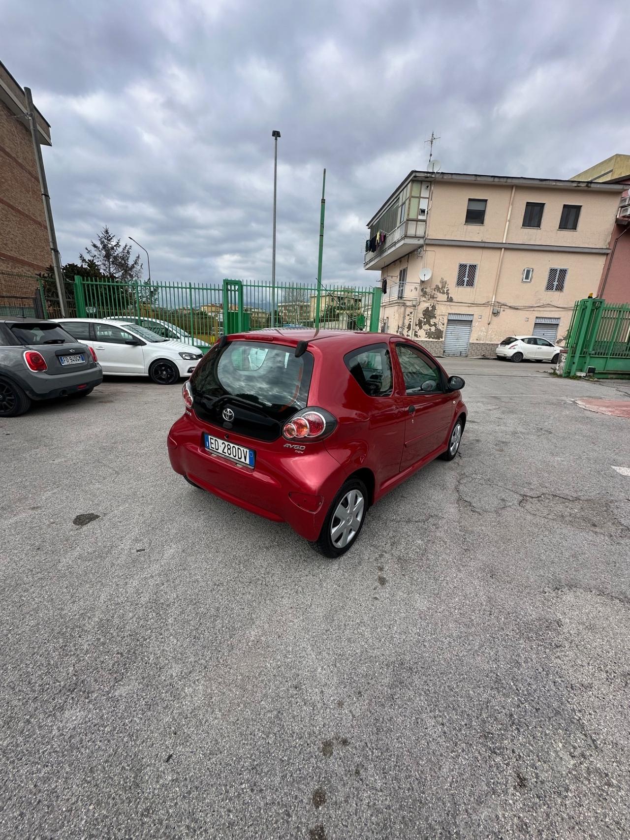 Toyota Aygo 1.0 12V VVT-i 3 porte Sol Red Edition