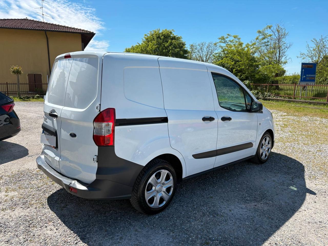 Ford Transit Courier 1.5 TDCi 100CV Van Trend 2022