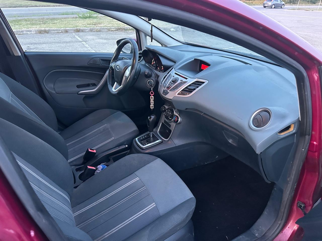Ford Fiesta 1.4 5 porte Bz.- GPL Titanium