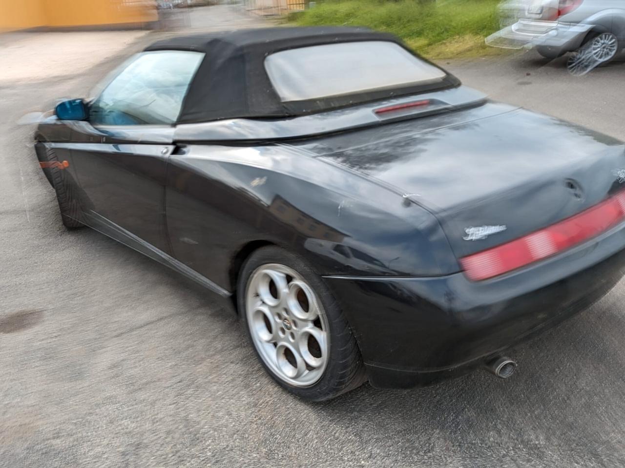 Alfa Romeo 146 2.0i 16V Spyder