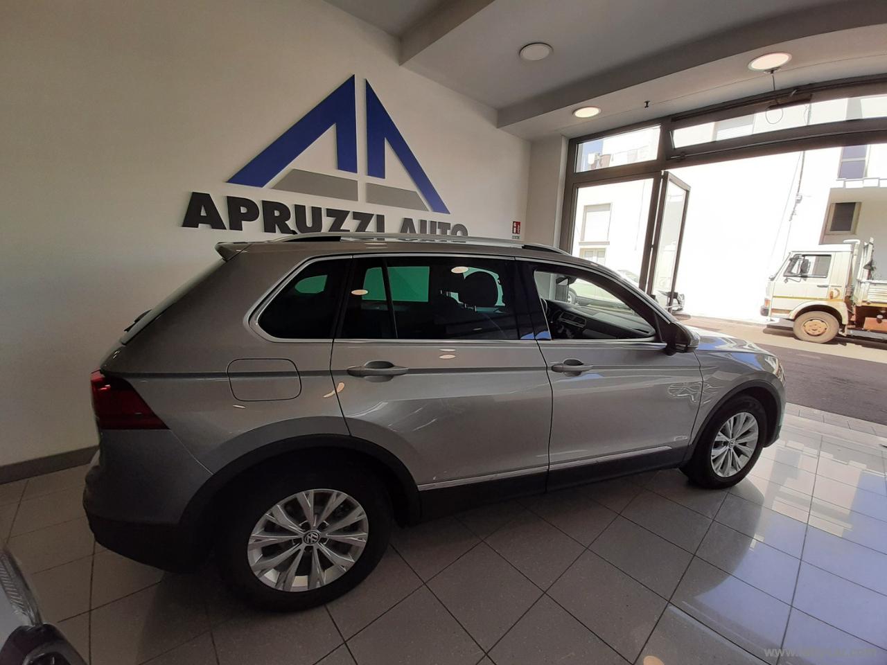 VOLKSWAGEN Tiguan 2.0 TDI DSG Business BMT