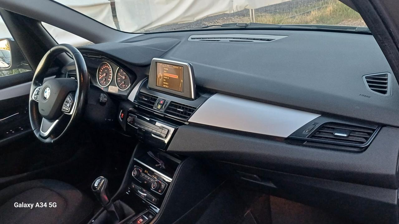 Bmw 2er Active Tourer 218i Luxury