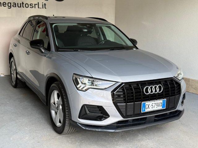 AUDI Q3 35 TDI Business Advanced