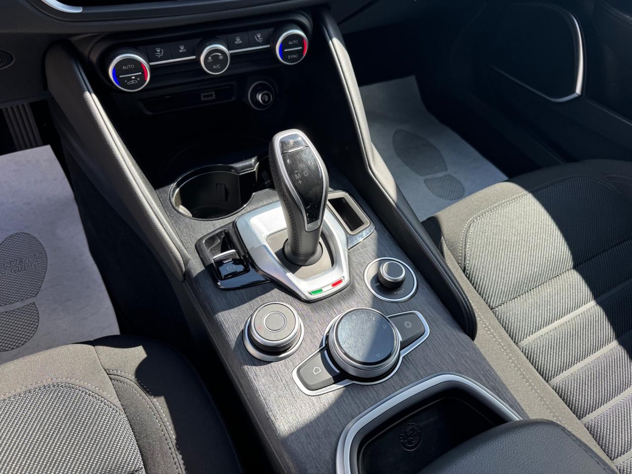 Alfa Romeo Giulia 2.2 Turbodiesel 190 CV AT8 Super Business