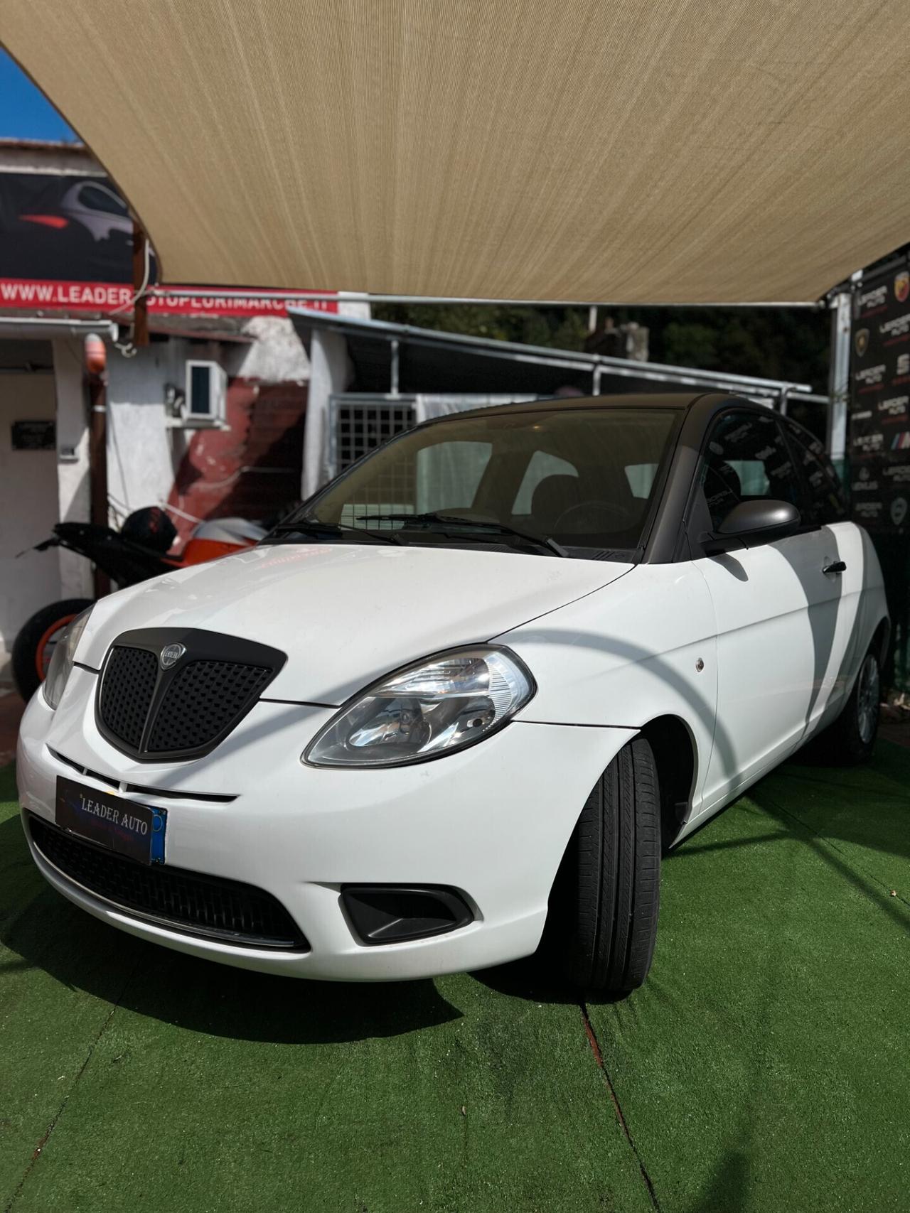 Lancia Ypsilon 1.3 MJT 90 CV Automatica Full