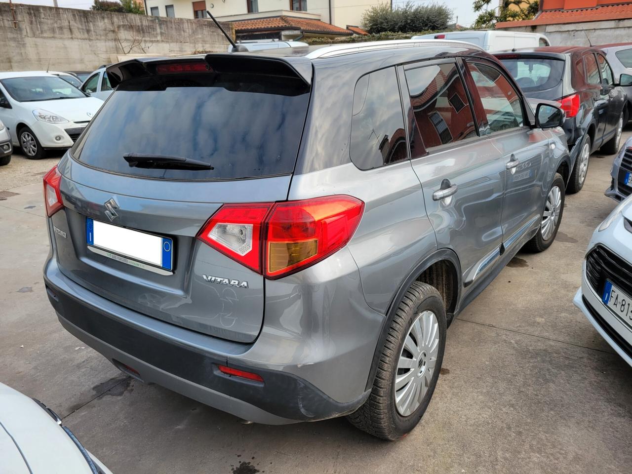 Suzuki Vitara 1.6 DDiS V-Top INCIDENTATA