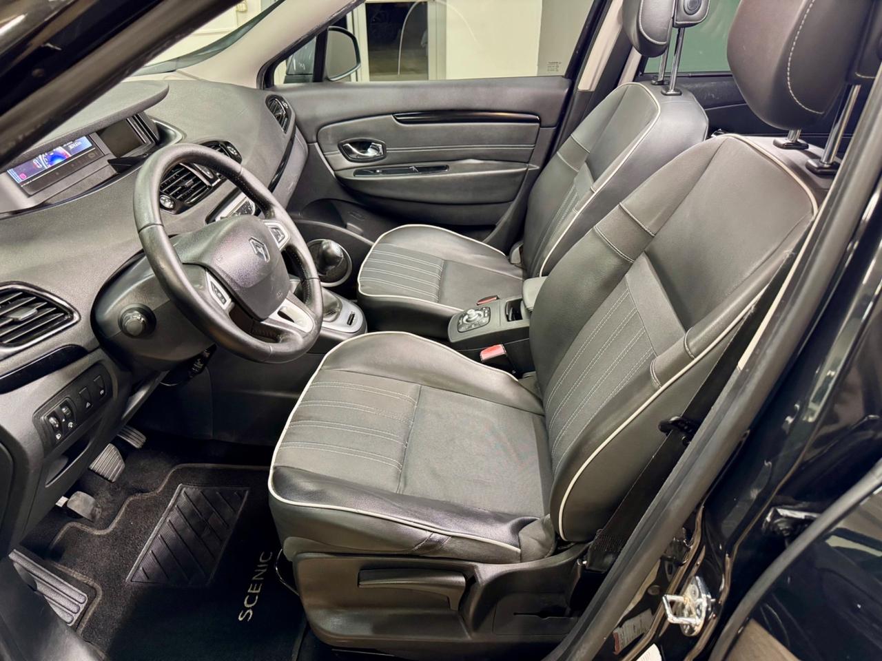 Renault Scenic Scénic XMod 1.5 dCi 110CV