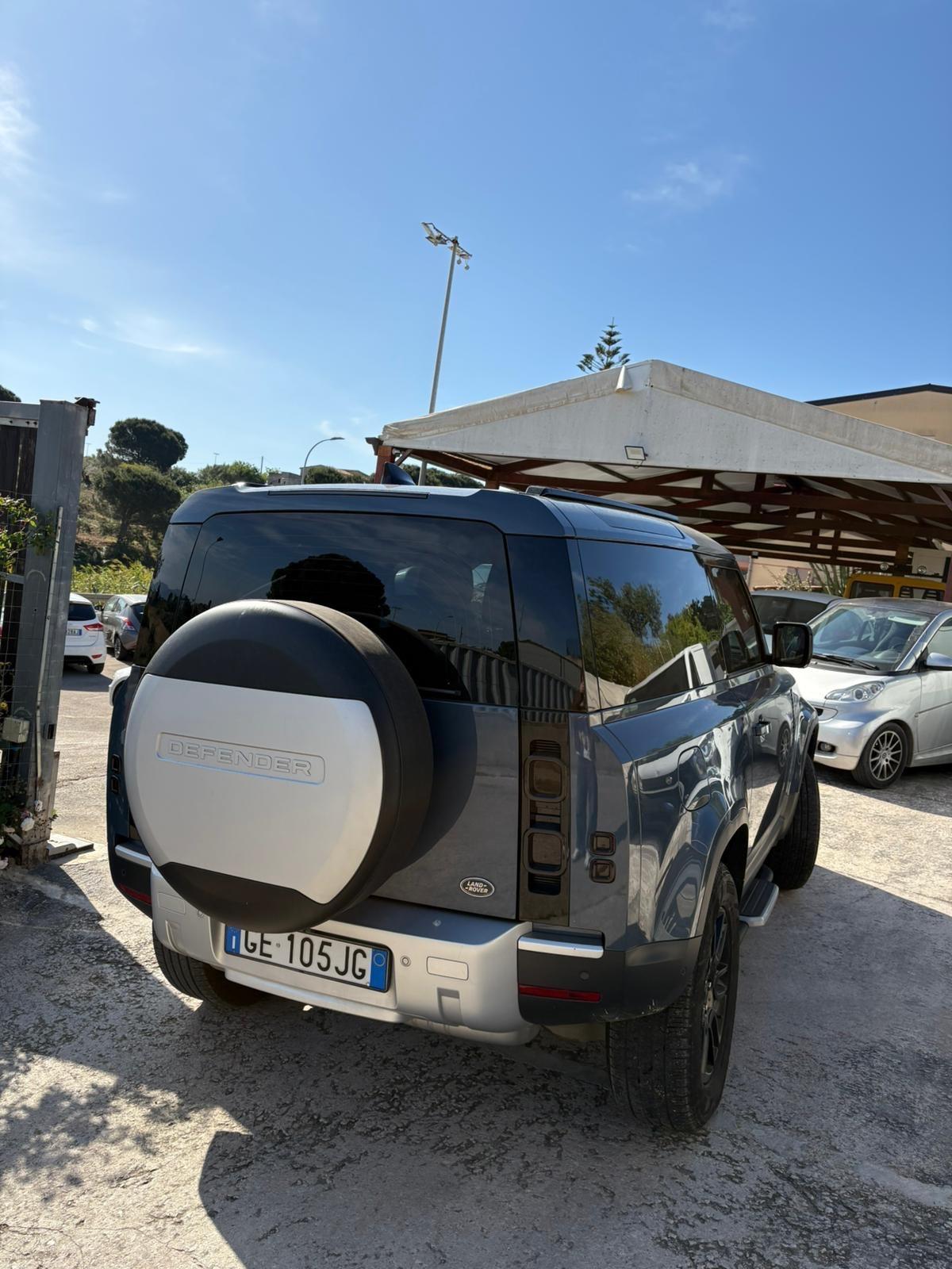 Land Rover Defender 90 3.0D I6 200 CV AWD Auto S