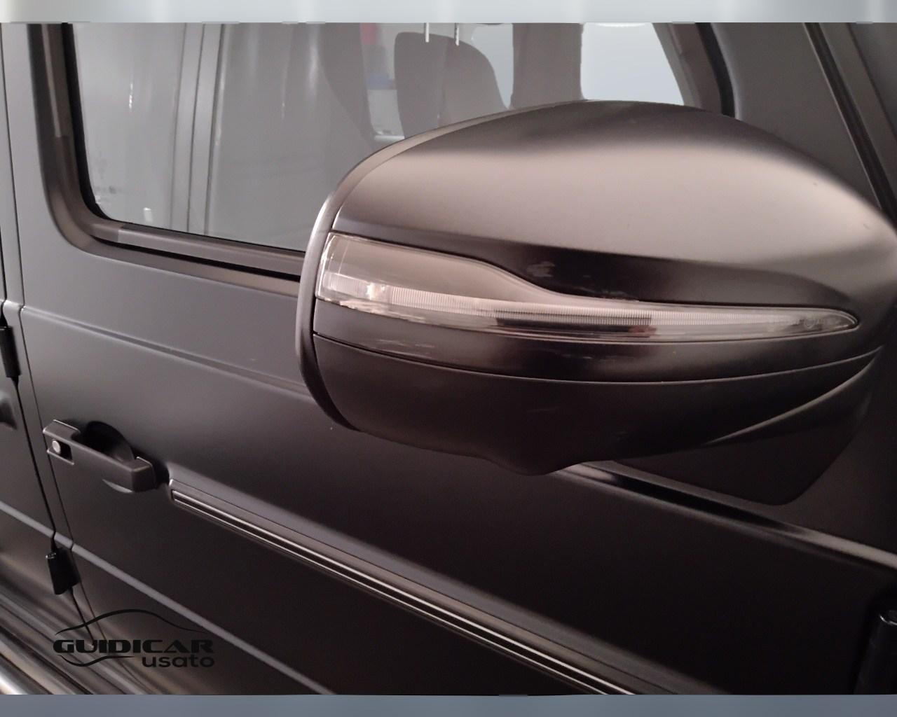 Mercedes-Benz Classe G - W463 2018 - G 400 d AMG Line 330cv auto