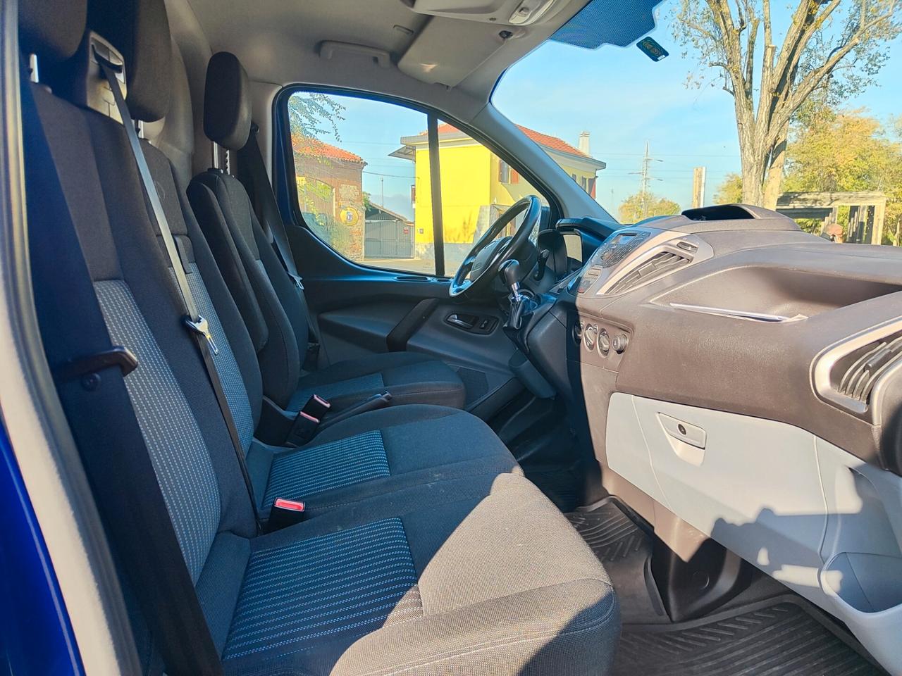 Ford Transit passo lungo