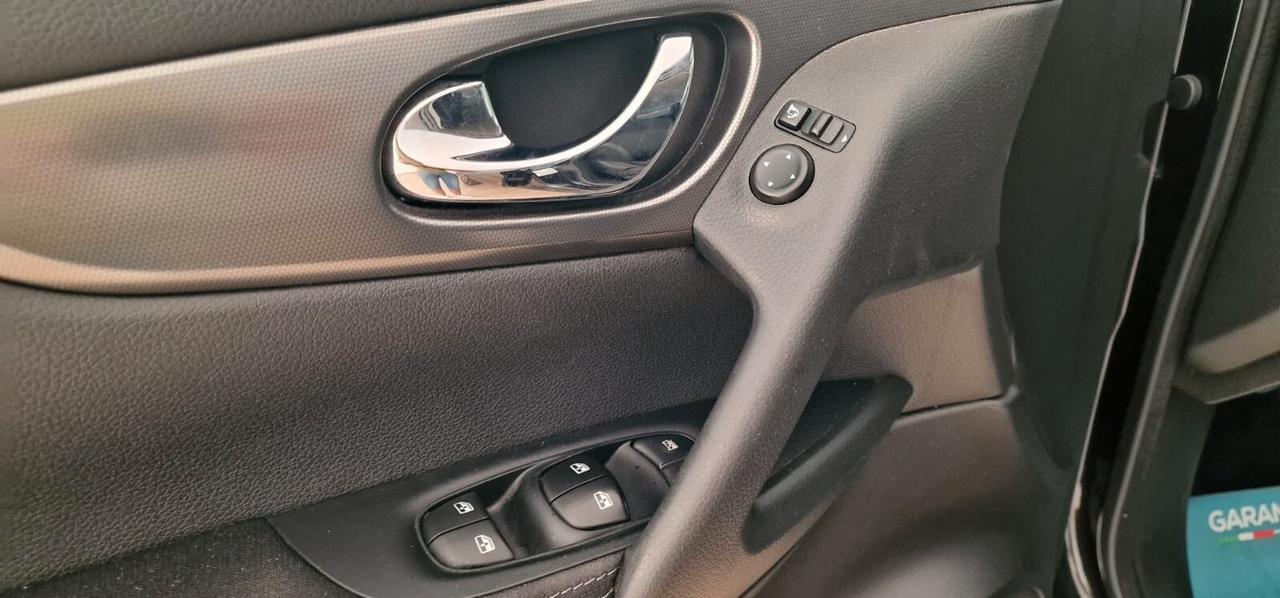 Nissan Qashqai 1.5 dCi N-Connecta