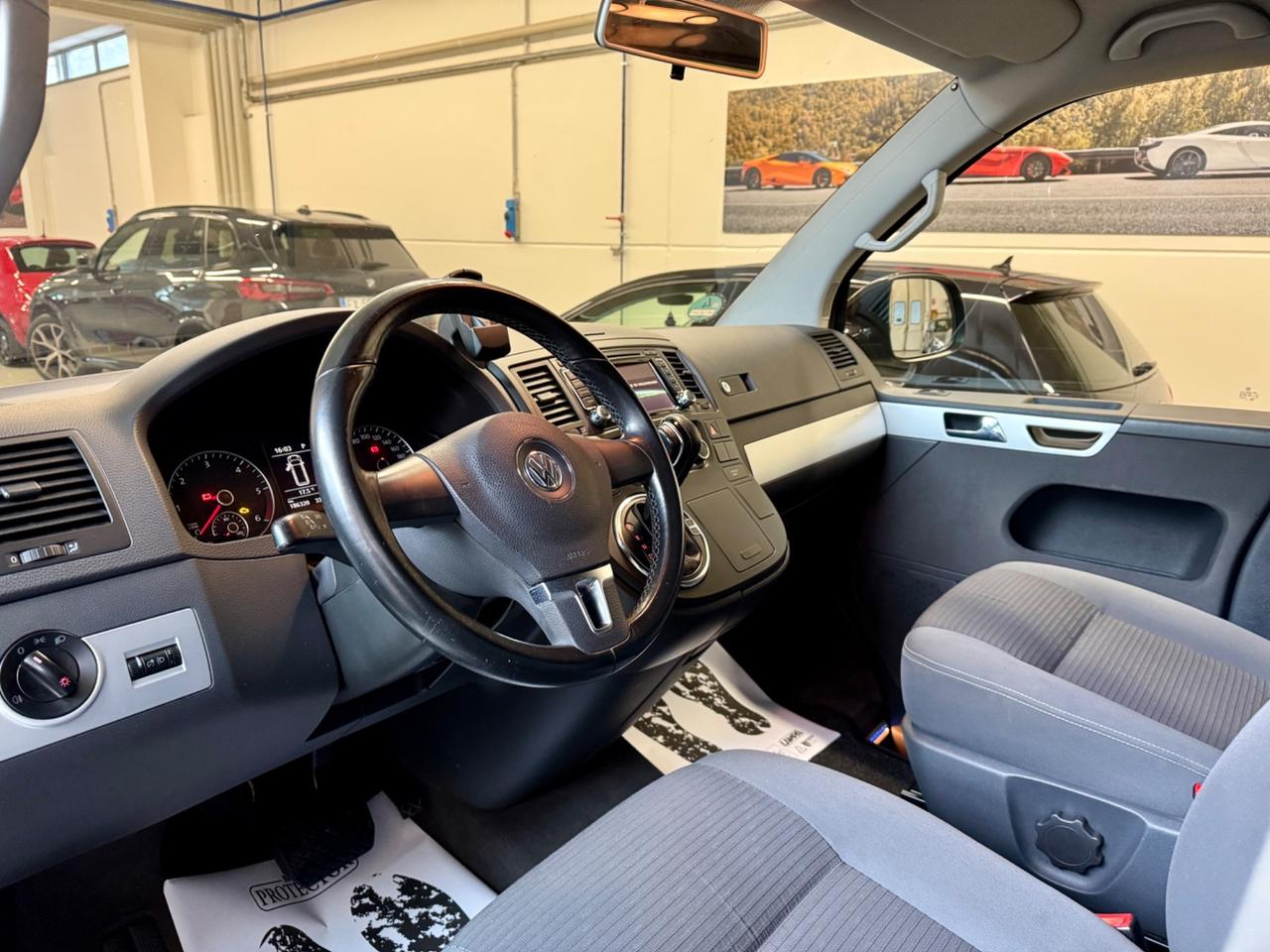 Volkswagen California - PORTABICI - TAVOLINO - GANCIO