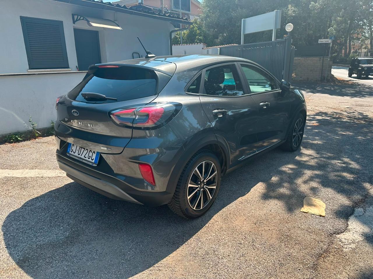 Ford Puma 1.0 EcoBoost Hybrid 125 CV S&S aut. Titanium