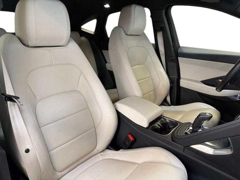 Jaguar E-Pace E-Pace 2.0 aut. R-Dynamic