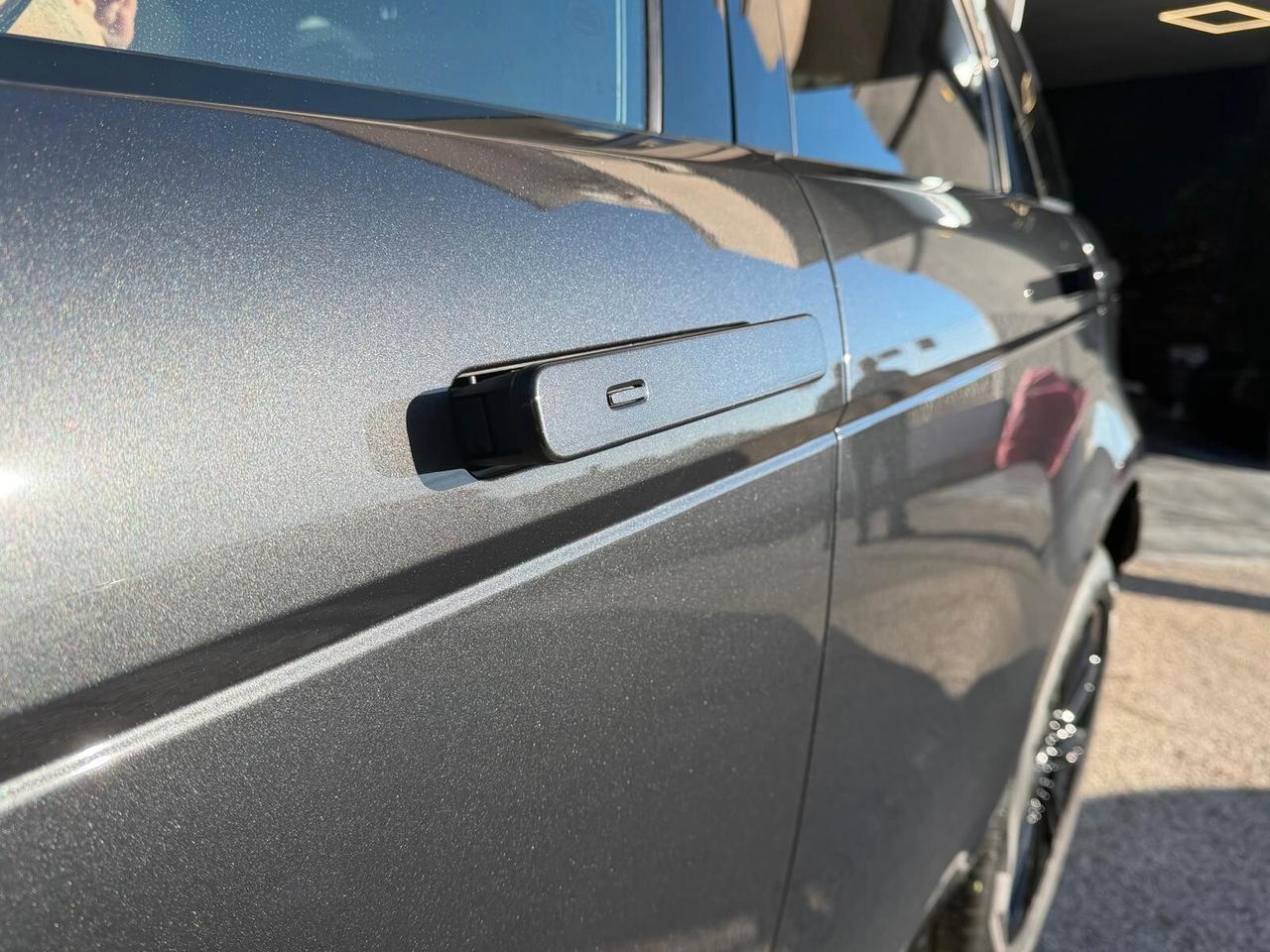 RANGE ROVER EVOQUE DARK EDITION EIGER GREY 2.0D MHEV AWD 163CV ANNO 2026