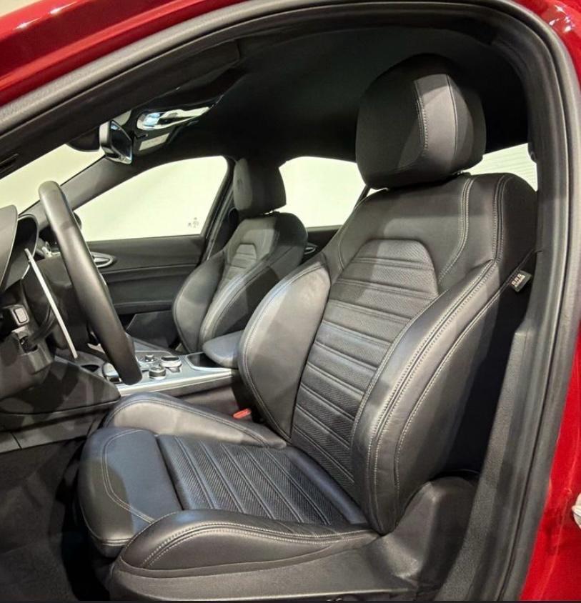 Alfa Romeo Giulia 2.0 Turbo 280 CV Q4 Veloce