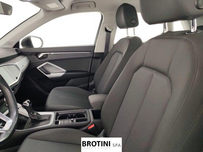 Audi Q3 1.5 35 TFSI Business Advanced S-Tronic