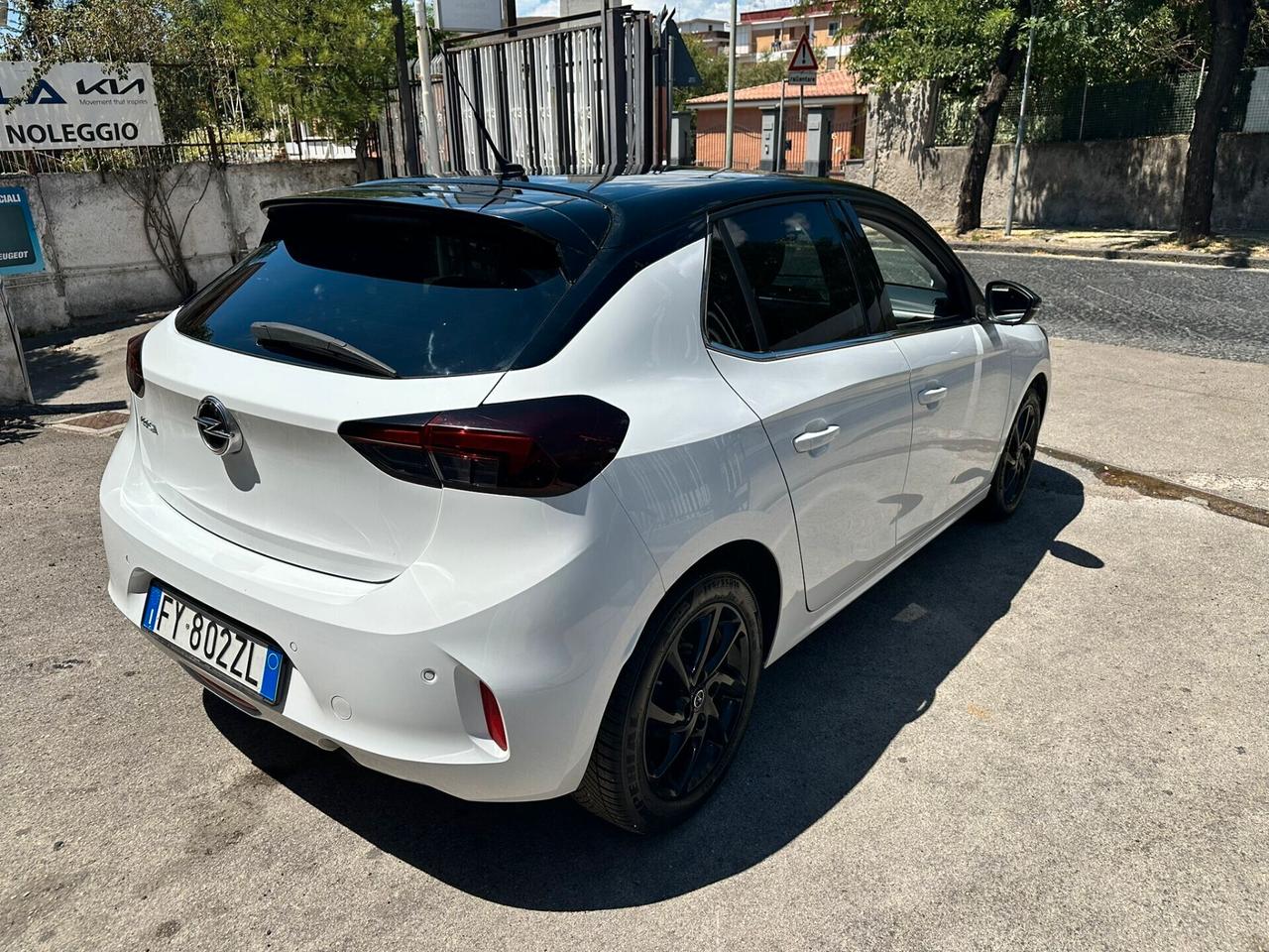 Opel Corsa 1.2 Elegance