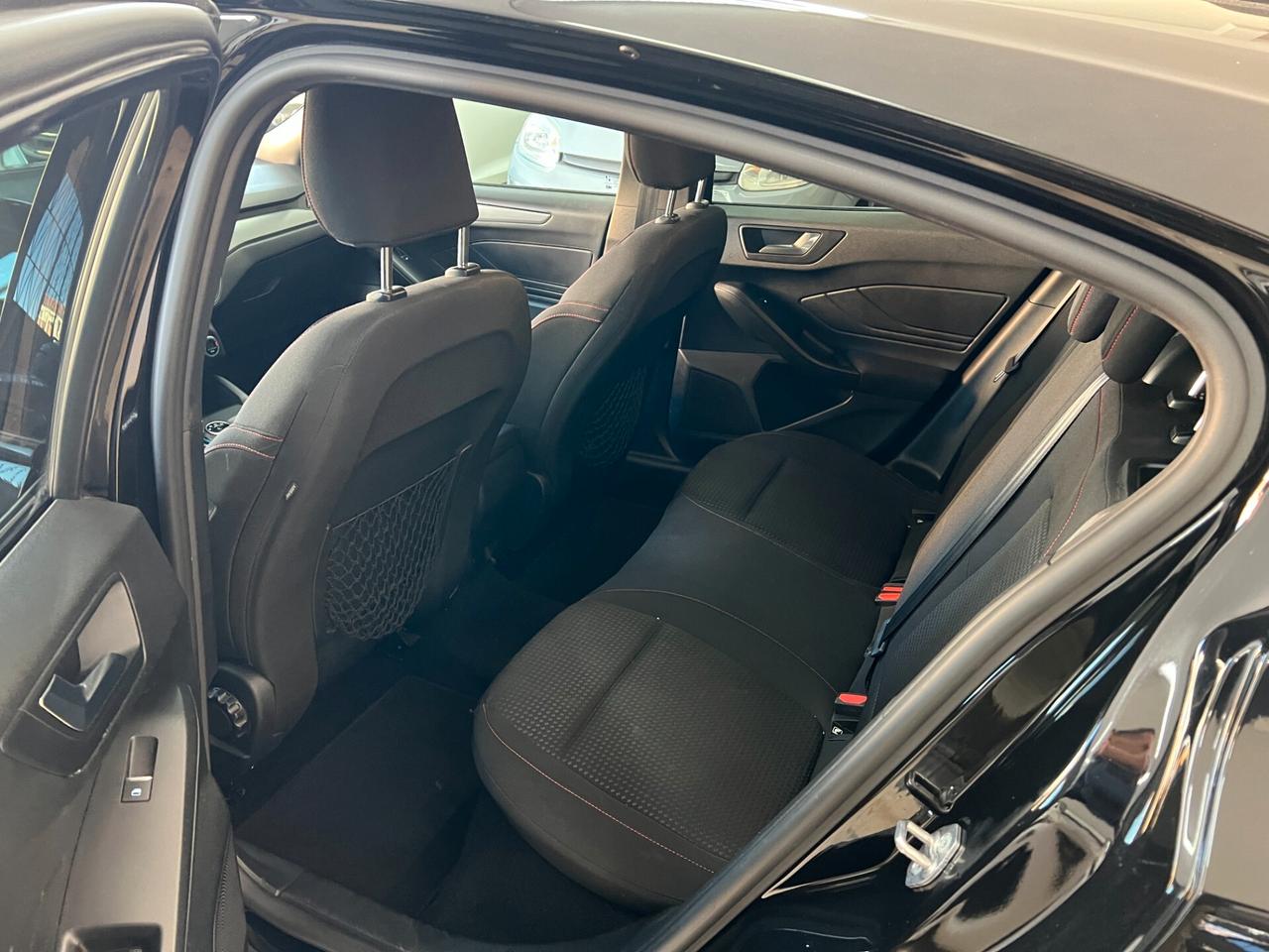 Ford Focus 1.5 EcoBlue 120 CV automatico 5p. ST-Line X