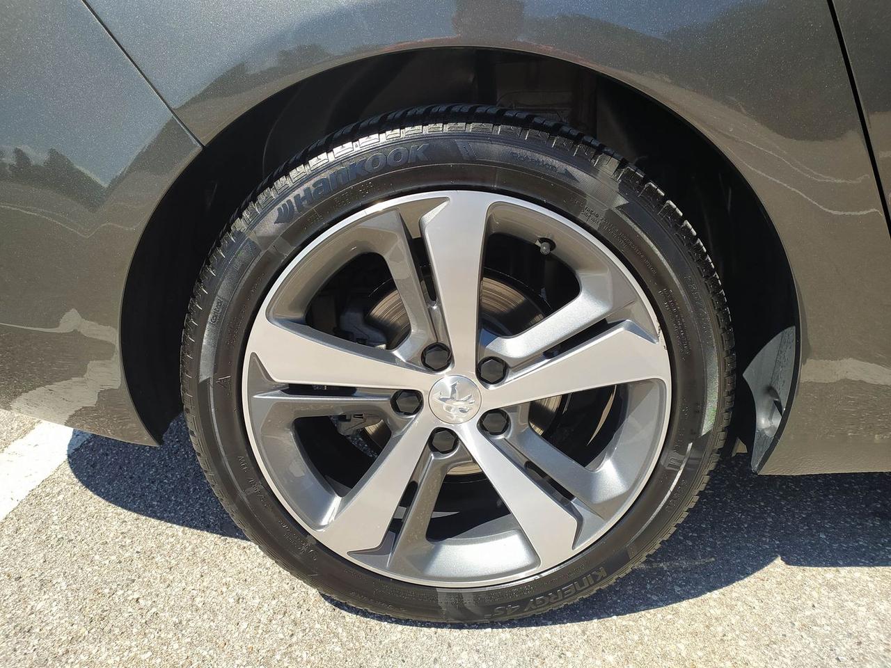 Peugeot 308 Tech Edition 1.5 Blue HDI 130 #6400