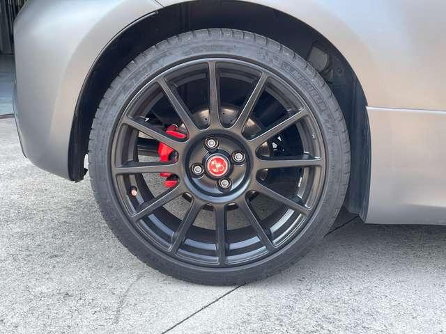 Abarth 595 1.4 T-Jet 180CV Competizione UNIPRO*Sabelt*LED