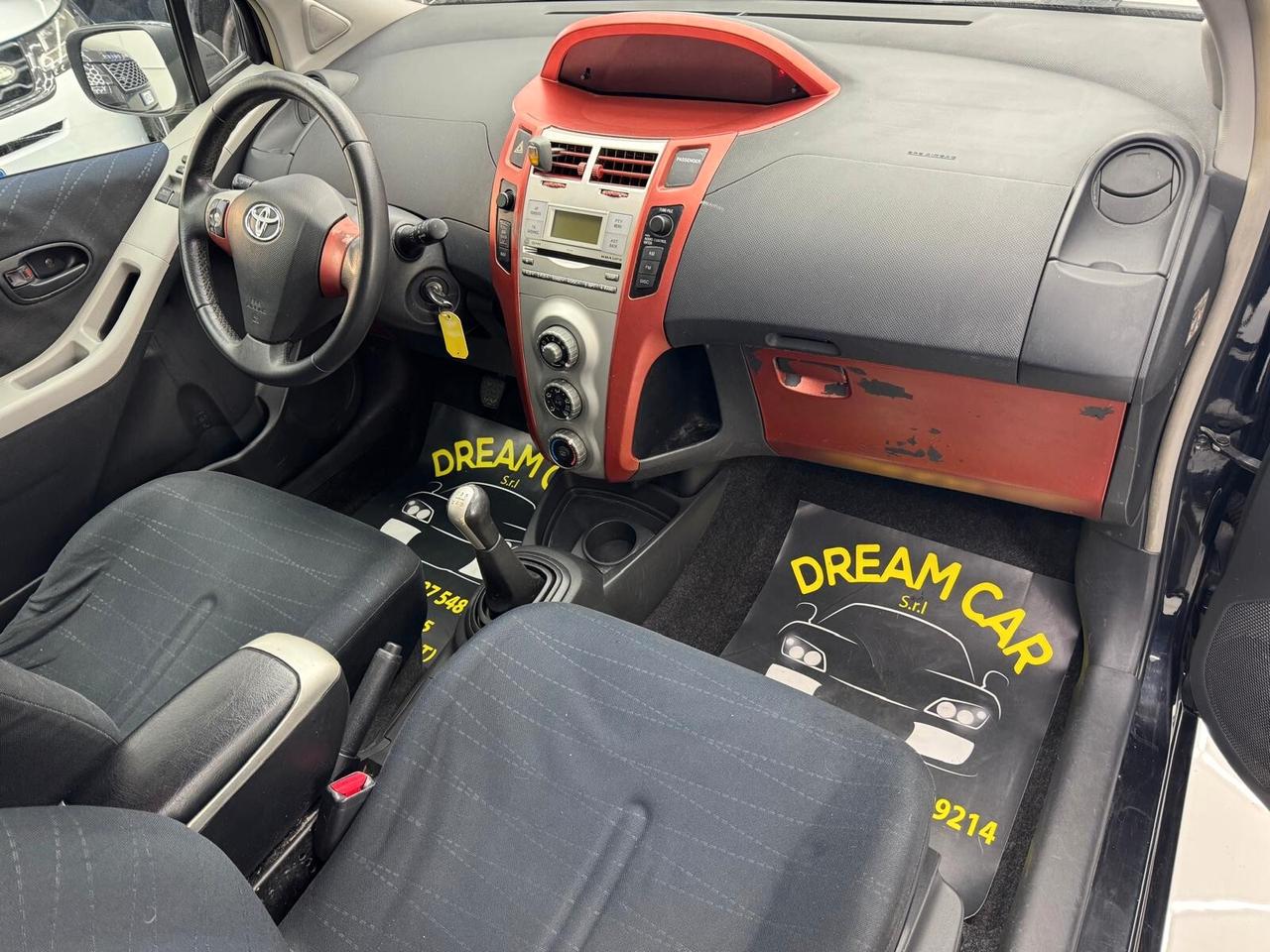 Toyota Yaris 1.0 Benzina 69Cv - Ok neopatentati