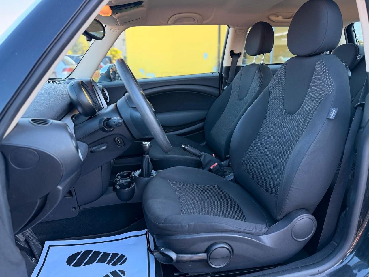 Mini 1.6 16V One 75cv