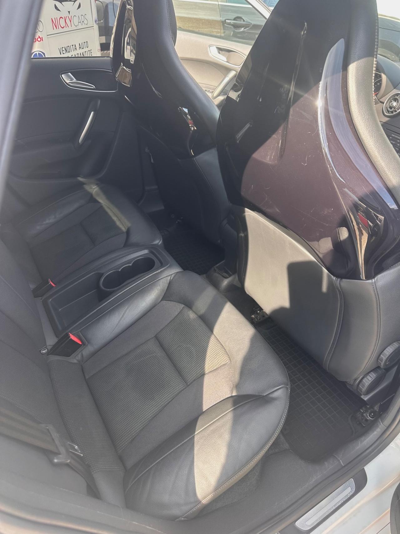 Audi A1 1.6 TDI 90cv S Line Edition Plus BIColor