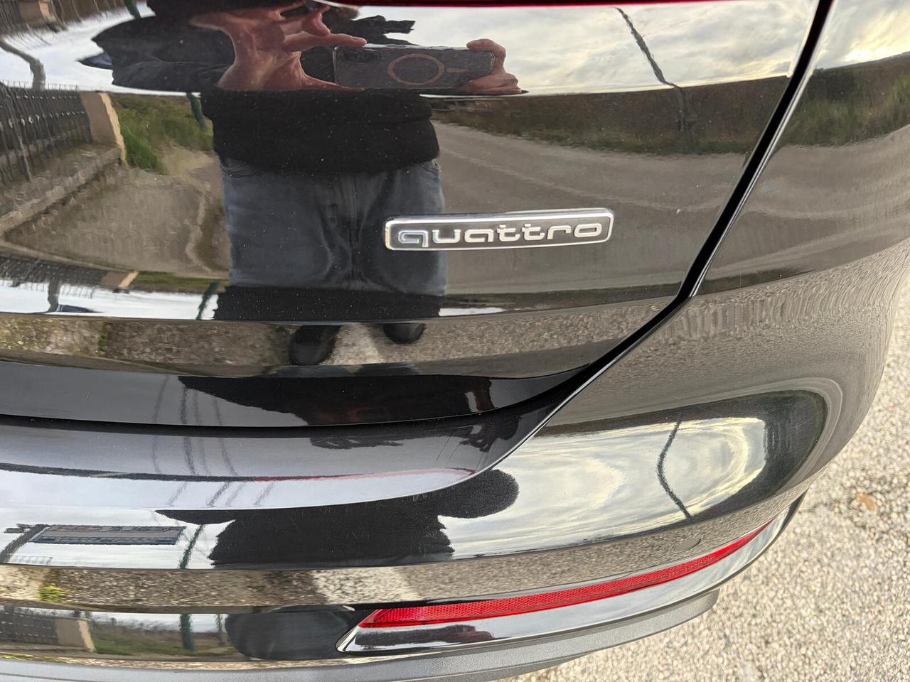 Audi Q3 35 2.0 TDI 150cv quattro S line edition